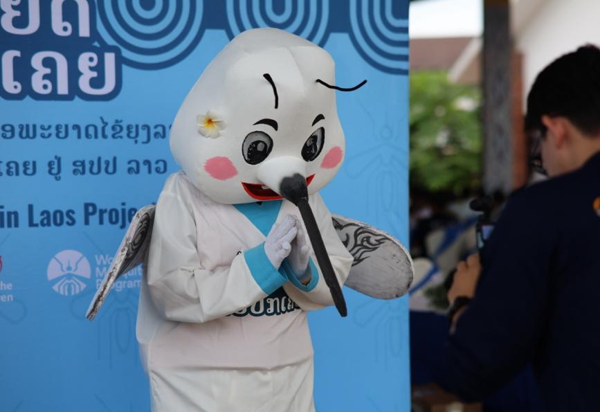 Maskot milik tim di Laos dari World Mosquito Program 